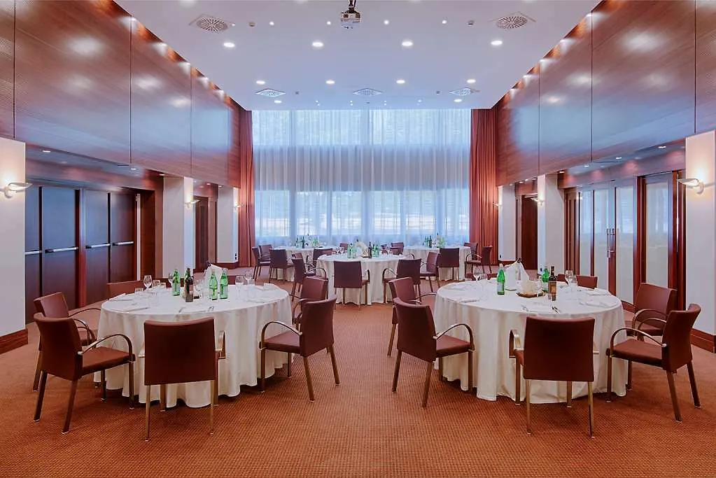 Nh Firenze Hotel Italy