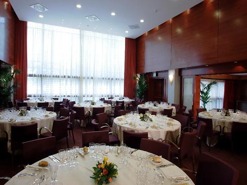 Nh Firenze Hotel