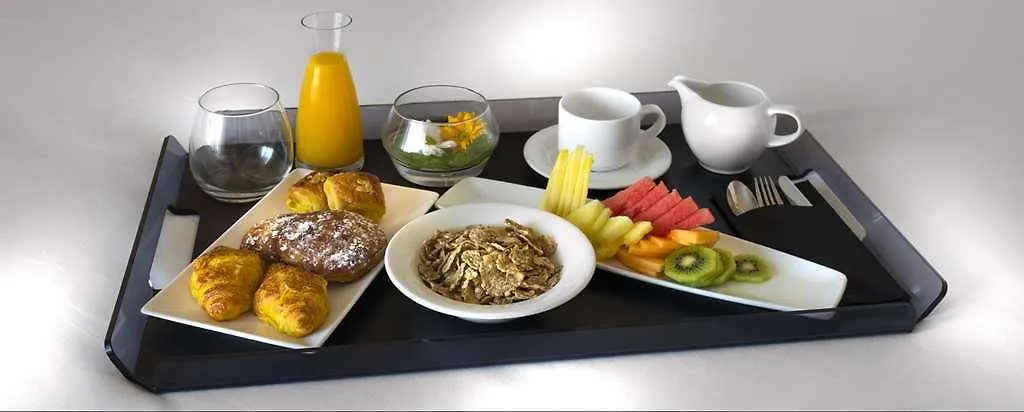 Nh Firenze Hotel