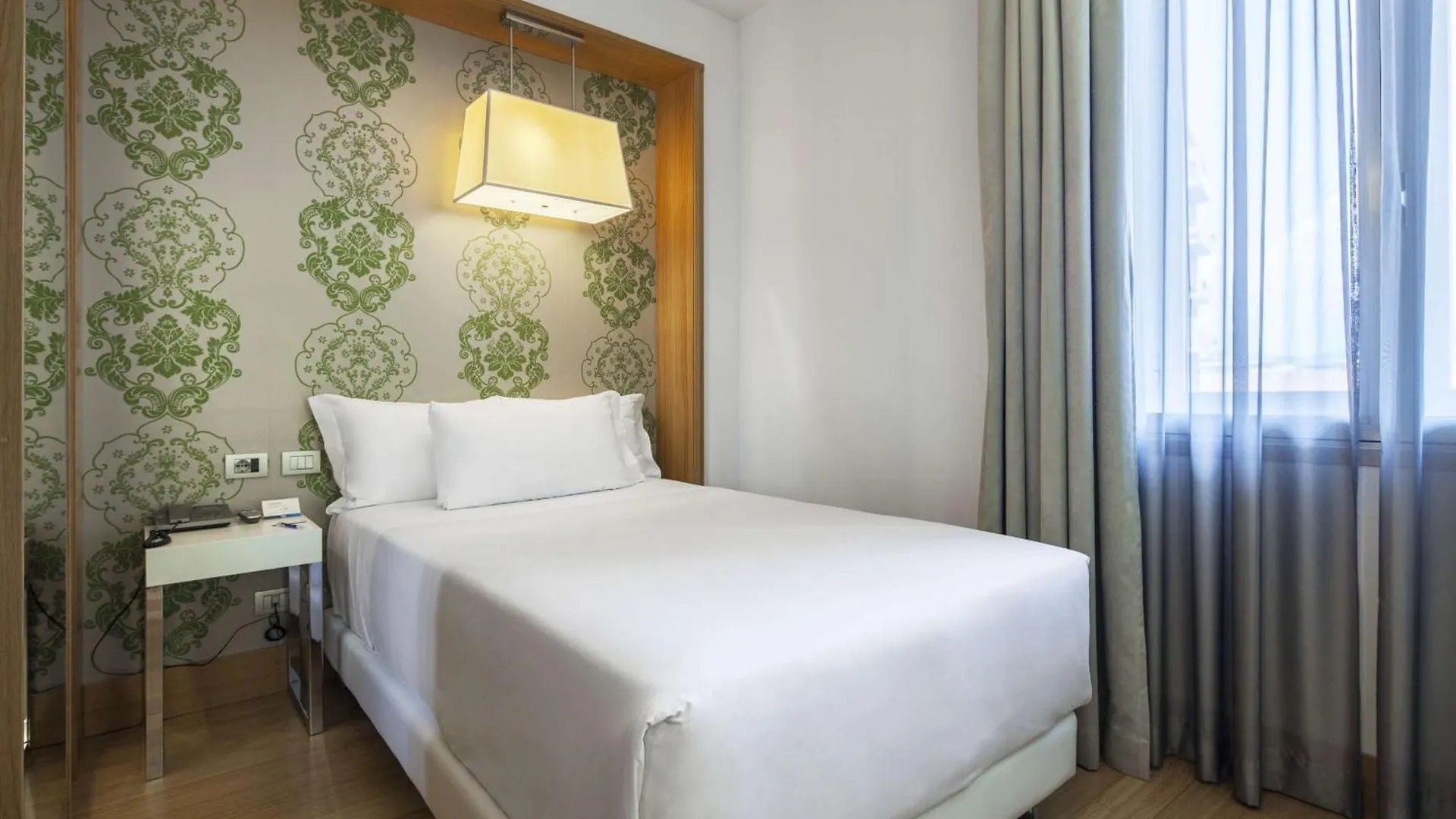 Nh Firenze Hotel Italy