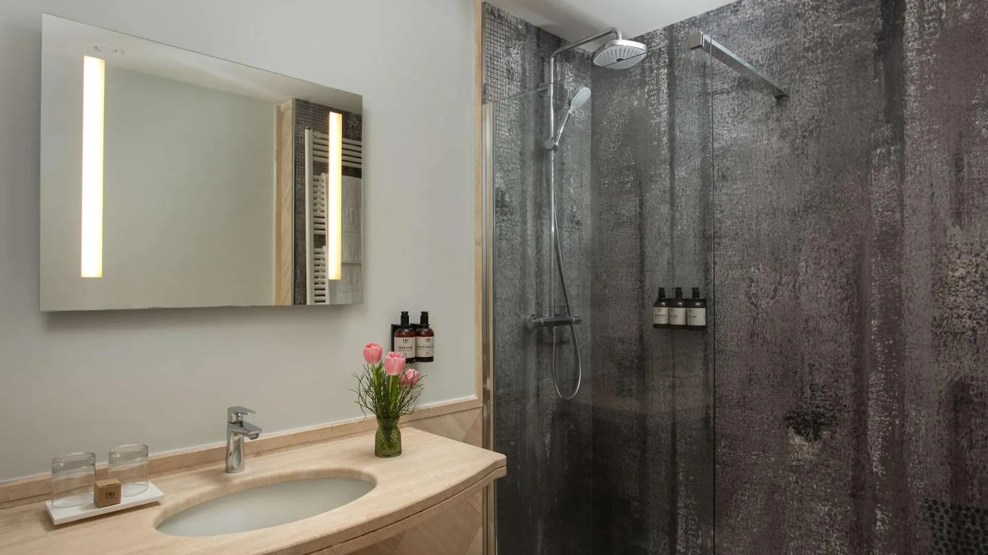 Nh Firenze Hotel 4*, Florence