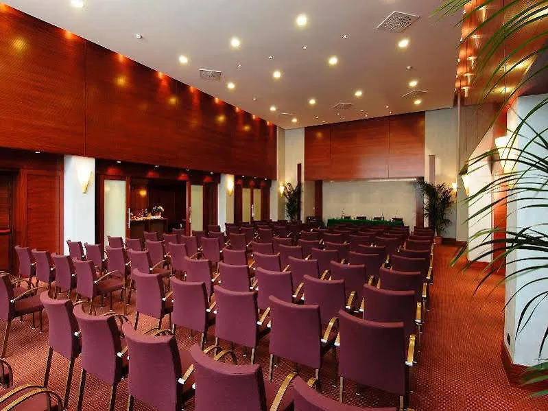 Nh Firenze Hotel 4*, Florence
