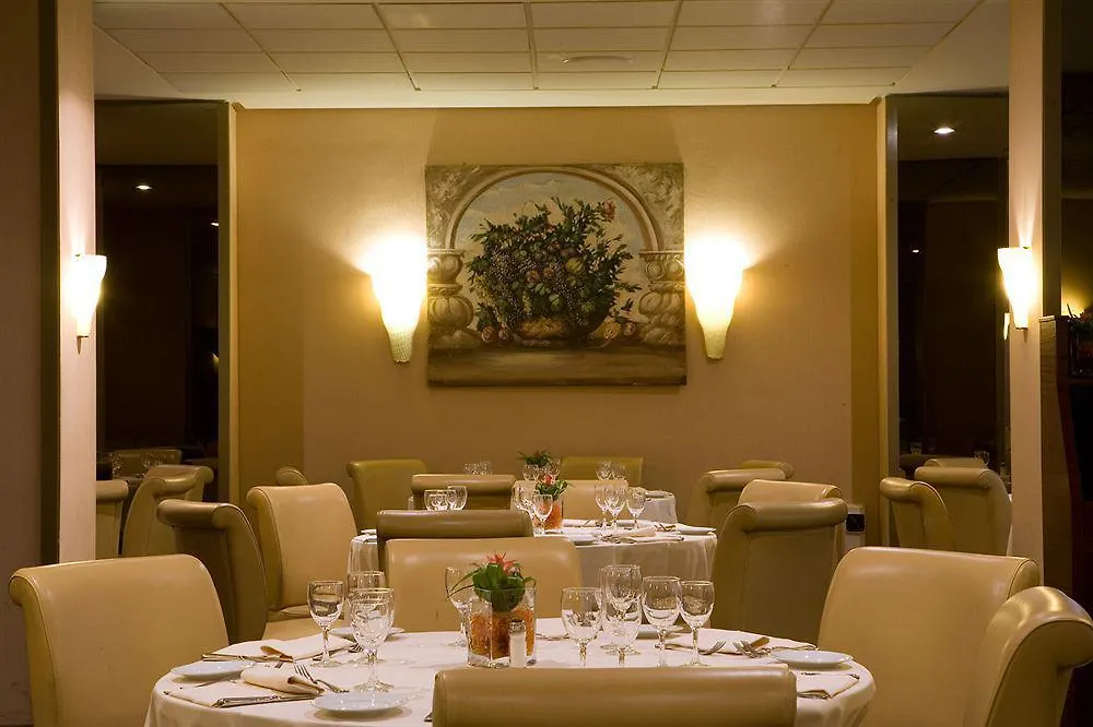 Nh Firenze Hotel 4*, Florence